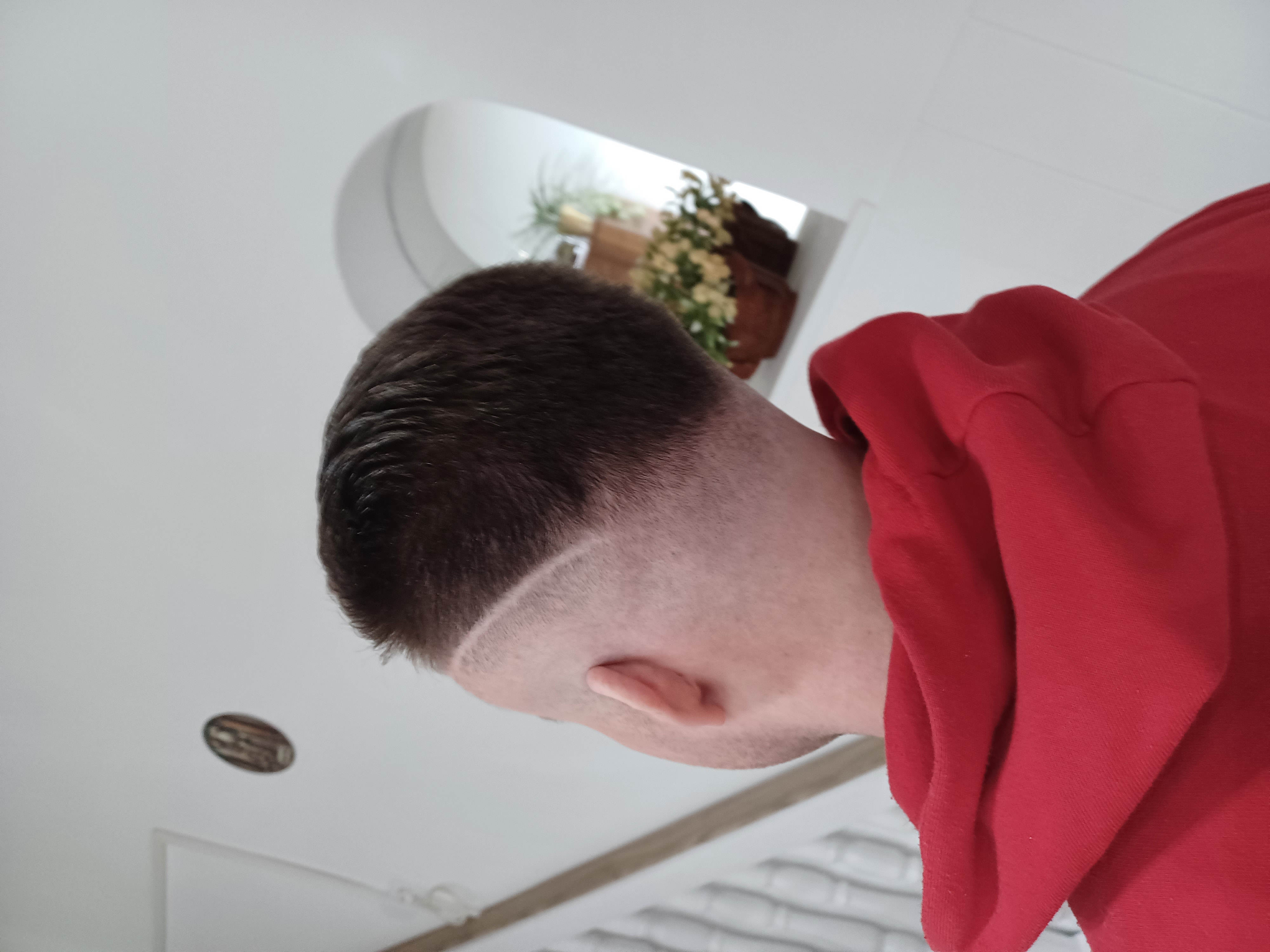 Prémium hajvágás – János Fodrászat Nyíregyháza